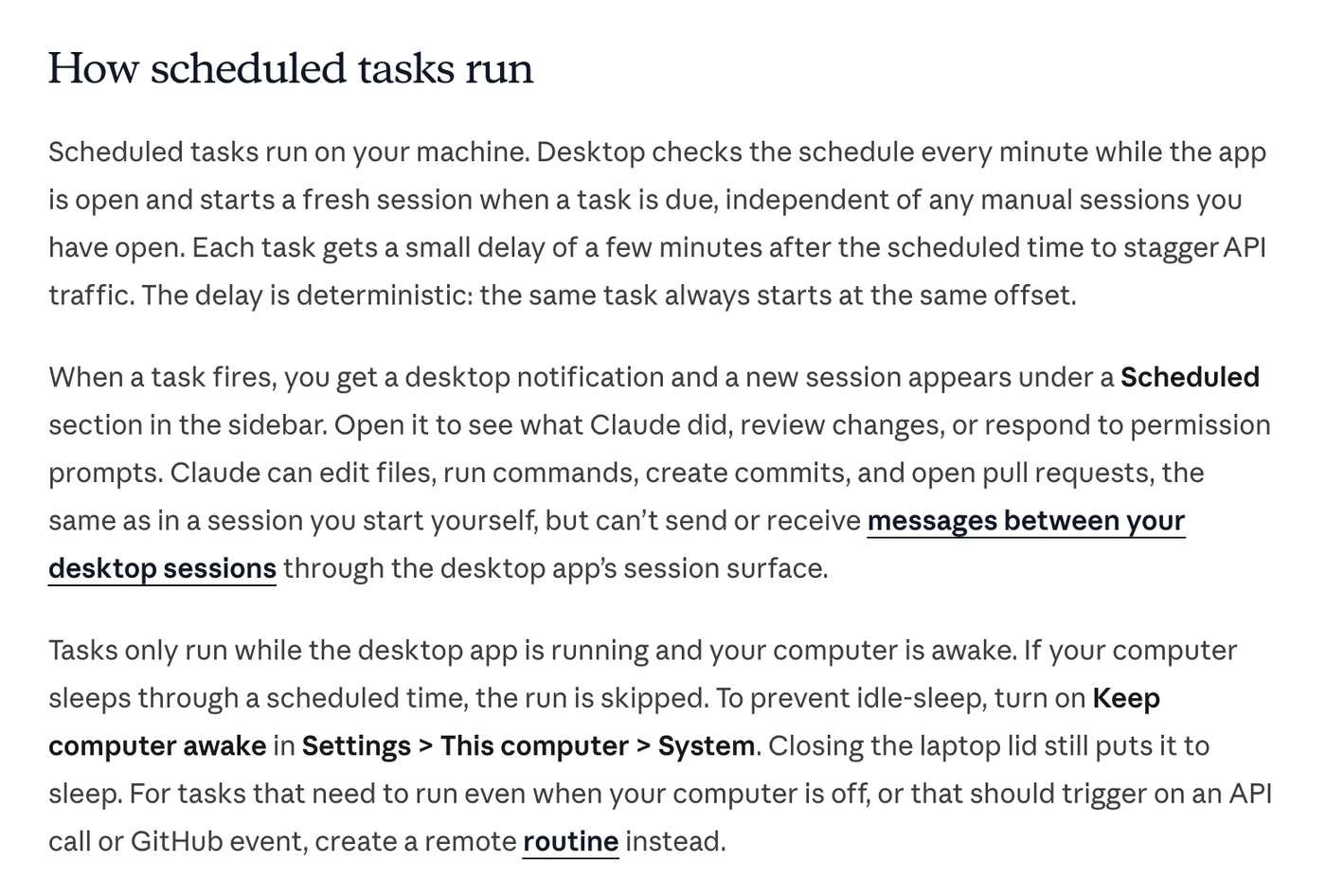 Claude Code 공식 문서 How scheduled tasks run 절. 앱이 열려 있는 동안 1분마다 일정을 확인하고, 실행되면 데스크톱 알림과 사이드바의 Scheduled 칸에 새 세션이 생기며, 컴퓨터가 잠든 동안에는 실행을 건너뛰고 Keep computer awake 설정으로 막을 수 있다는 설명
