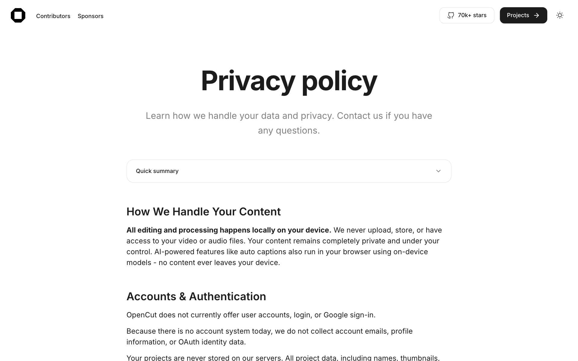 오픈컷 개인정보 문구 페이지. How We Handle Your Content 절에 편집과 처리가 기기 안에서 일어난다는 문장이, Accounts and Authentication 절에 계정과 로그인을 제공하지 않는다는 문장이 보인다